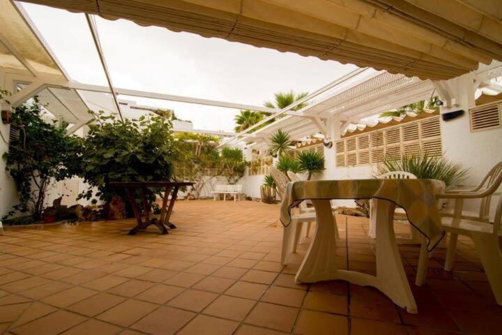 16:9 Villa Agua Amarga Agua Amarga  Exterior photo